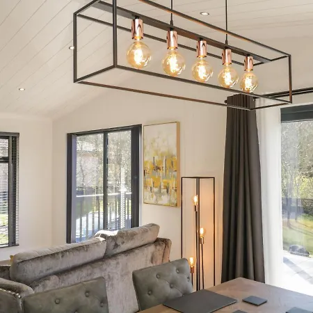 펜션 Watch Tree 그레인지오버샌즈